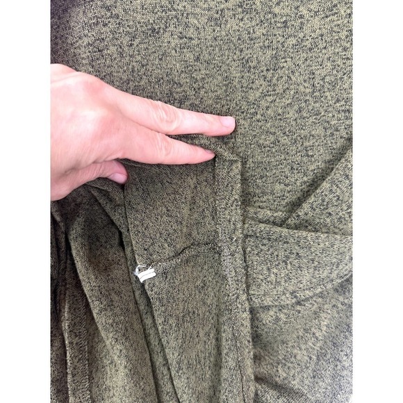 Pre-Loved Old Navy knit flutter sleeve tank BUNDLE sz- xs/s - Picture 7 of 8